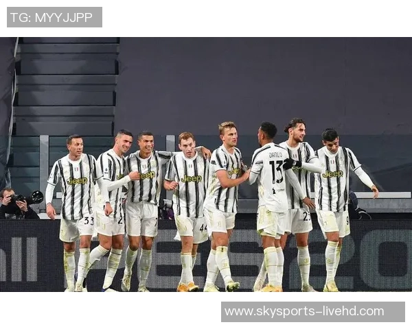 德甲精彩对决尤文图斯逆转那不勒斯乌龙球成比赛转折点