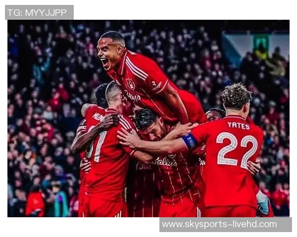 英超激战波尔图狂胜AC米兰六比二帽子戏法点燃全场激情