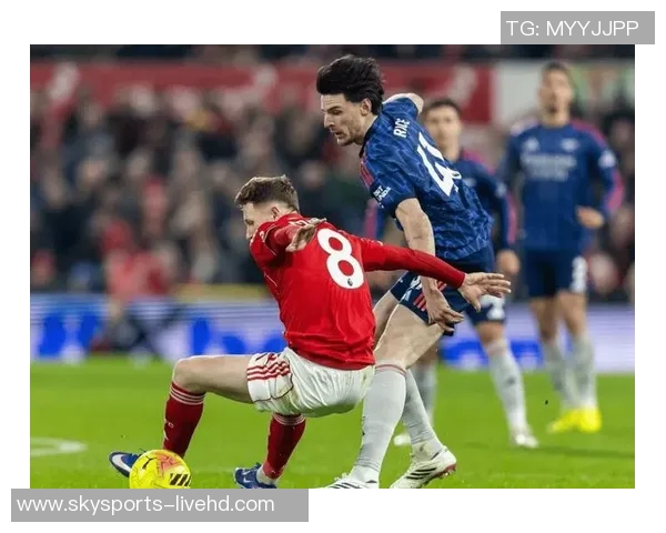 英超精彩对决拜仁大胜尤文图斯乌龙球瞬间引发全场狂欢战术分析