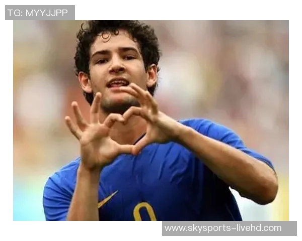 中超精彩对决AC米兰大胜波尔图点球大战引发全场狂欢