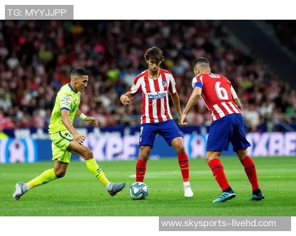 中超联赛曼联与马竞激战成平局数据分析揭示比赛精彩瞬间