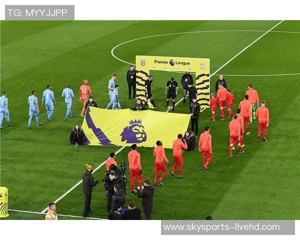 国王杯激战巴萨与利物浦平局乌龙球成比赛转折点战术解析