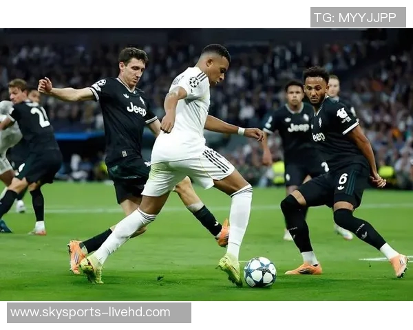 德甲激战:马竞狂胜皇马五球红牌事件引发全场热议 德甲激战:马竞狂胜皇马五球红牌事件引发全场热议