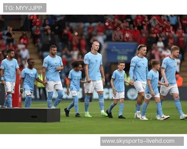 英超热刺惊险战胜皇马点球大战瞬间点燃全场激情