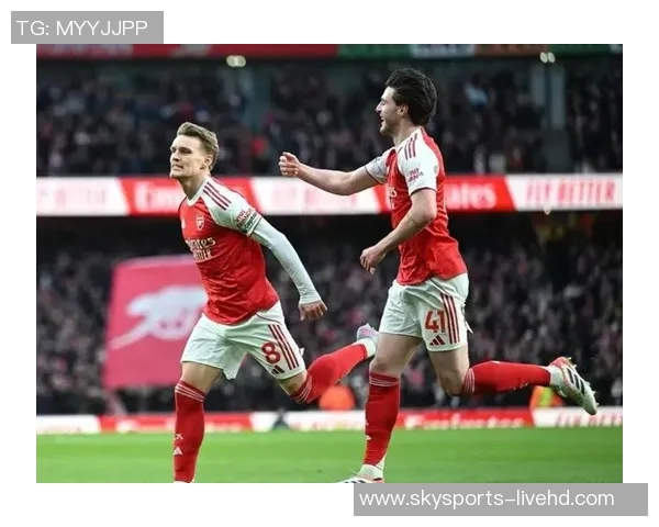 中超精彩对决利物浦大胜阿森纳红牌事件引发全场热议 中超精彩对决利物浦大胜阿森纳红牌事件引发全场热议