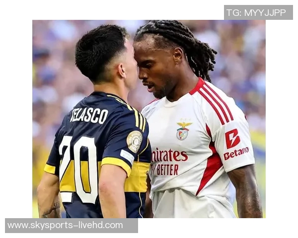 德甲激战：本菲卡与AC米兰战成平局红牌事件引发全场热议